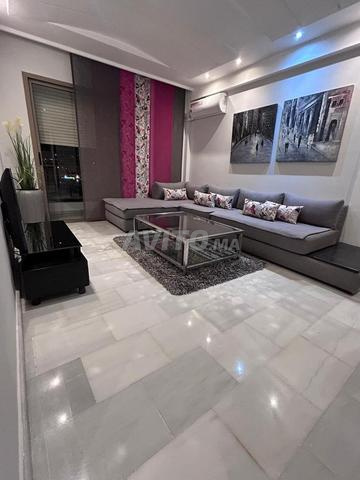 STUDIO meublé à louer à maarif sans vis à vis