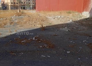 Terrain résidentiel à vendre à Bouznika 100m