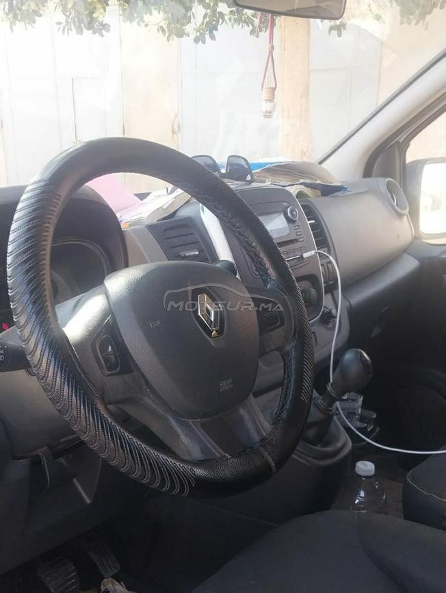 Renault Trafic Diesel Manuelle 2019 à Laâyoune