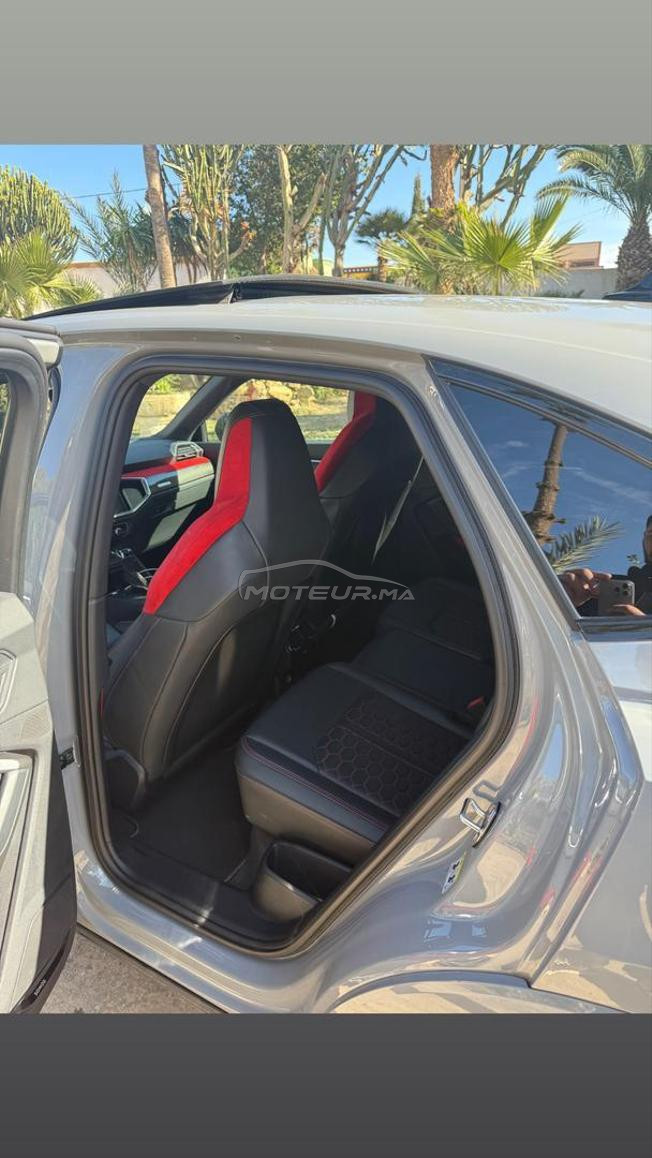 AUDI RSQ3.      