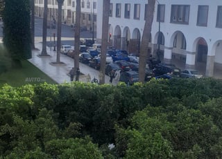 مكتب للإيجار في وسط المدينة