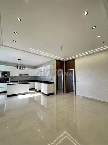 شقة للبيع 160 متر مربع في القنيطرة - 2