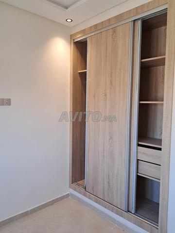 البيوت العقارية للبيع.