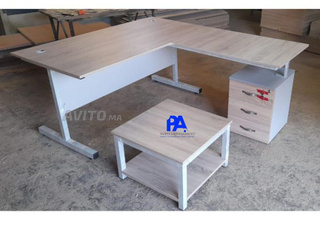 Bureau semi métallique avec retour et table basse