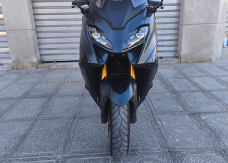 Yamaha Tmax 560 tech max