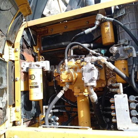 caterpillar 323 DS - 2