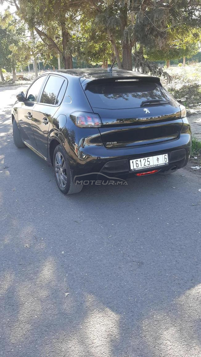 Peugeot208