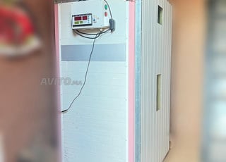 Prêt à l’emploi Incubateur 1056 œufs automatique