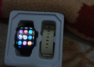 Montre électronique, montre ذكية.