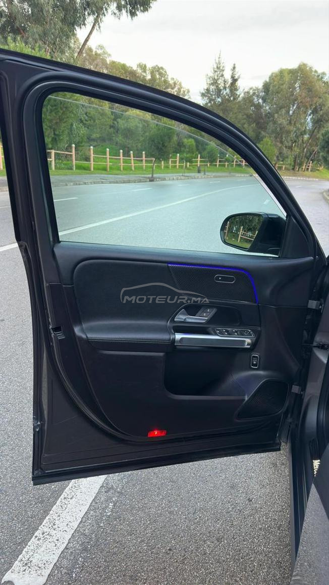 MERCEDES GLB 200D PACK AMG FULL OPTION 