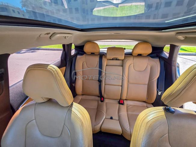volvo v40 cross country 