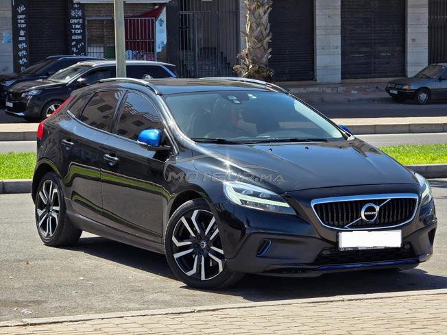 volvo v40 cross country 