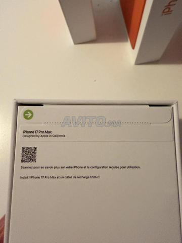 iPhone 17 pro Max 256 SIM FR neuf fermé - 2