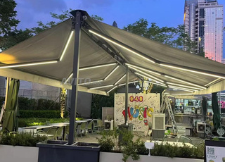 Pergola en aluminium élégante avec éclairage LED