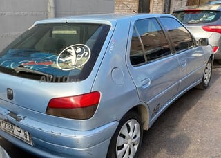 Peugeot 306