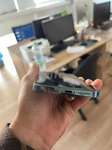 Iphone 12 pro max officiel 256 Gb