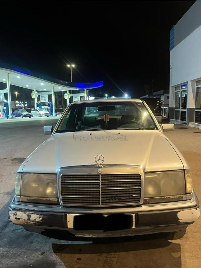 مرسيديس بينز 250