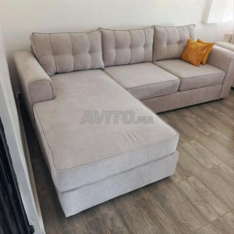 صالون حديث على شكل حرف L من القماش - الراحة والأناقة