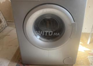 للبيع غسالة ملابس 5 كغ