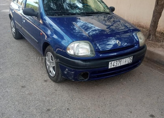 Renault Clio 2001 Voiture économique