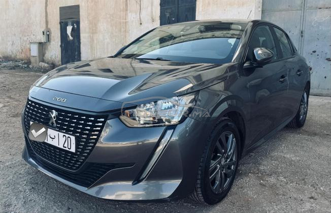 Peugeot 208 – Modèle 2021 – Très bon état