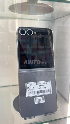 Z flip 6 5G