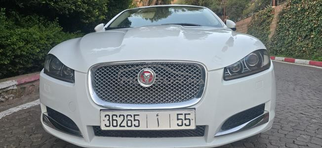 jaguar xf diesel 8 ch excellente voiture 
