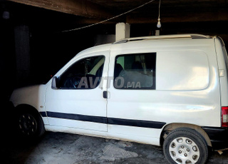 Peugeot Partner Diesel Manuelle 2010 à Salé