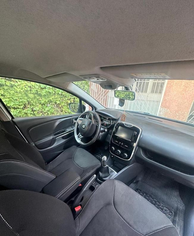 Renault Clio Diesel Manuelle 2016 à Oujda
