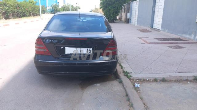 مرسيدس-بنز 220