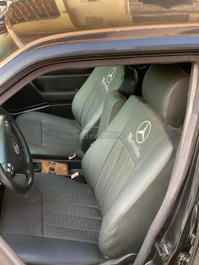 Mercedes Benz 250D