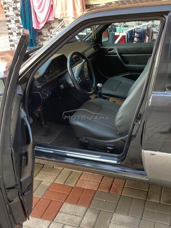 Mercedes Benz 250D