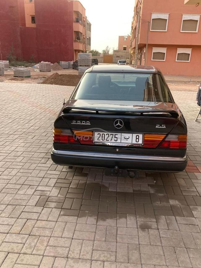 Mercedes Benz 250D