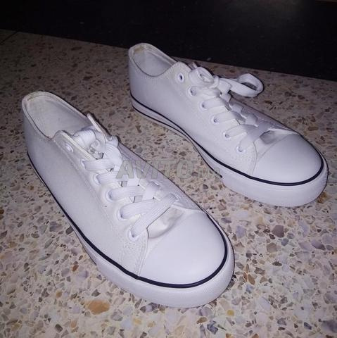 حذاء رياضي إسبادريل مقاس 40