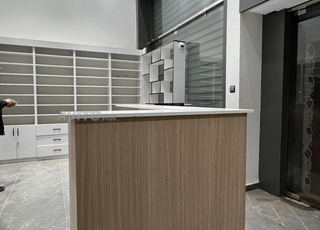 Étagères et comptoir à vendre