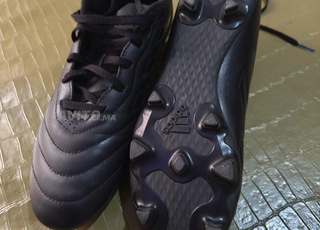 Godasse Adidas original 42.5