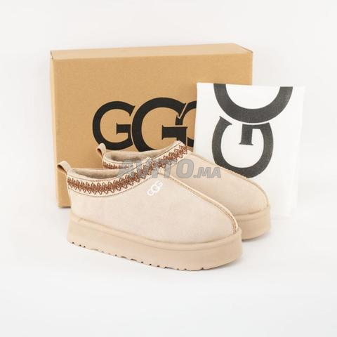 UGG Sefifa موديل 2025