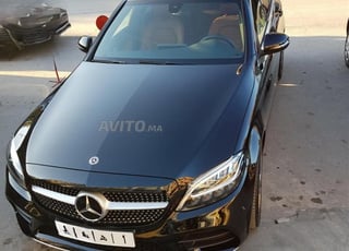 مرسيدس بنز الفئة سي AMG LINE PLUS