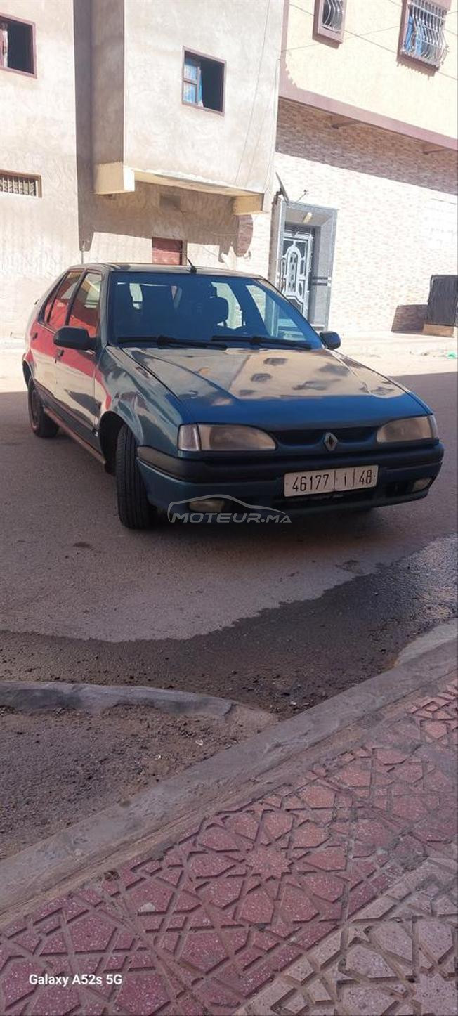Renault R19 Essence Manuelle 1995 à Boujdour