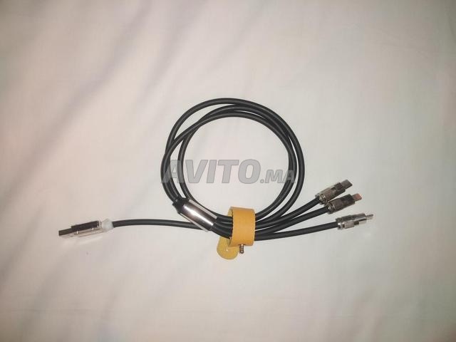 كابل USB 3 في 1 Type C / micro USB / lightning