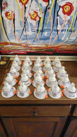 25 Spots et ampoules