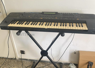 بيانو للبيع