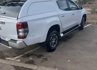 Mitsubishi L200 sportero 4x4 double cabine