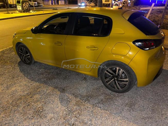 Peugeot208