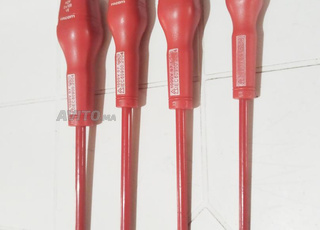 🛠️ مجموعة مفكات احترافية ماركة FACOM الأصلية