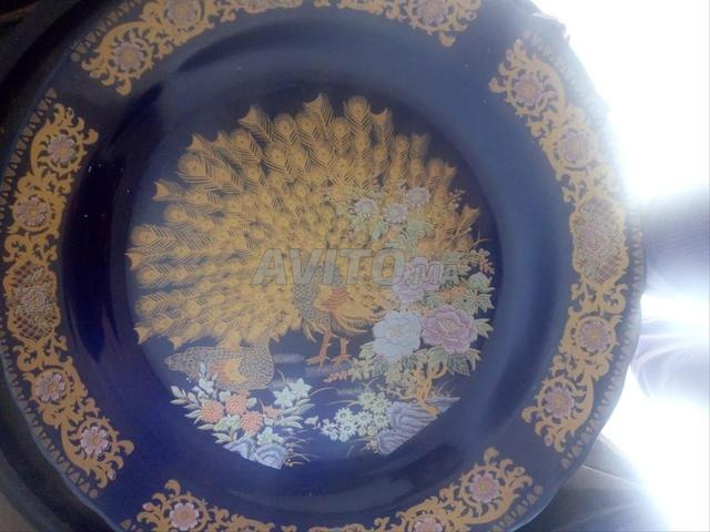 طَبْسِيل طَاوُس حُرّ قَدِيم فِي حَالَة جَيِّدَة جِدًّا