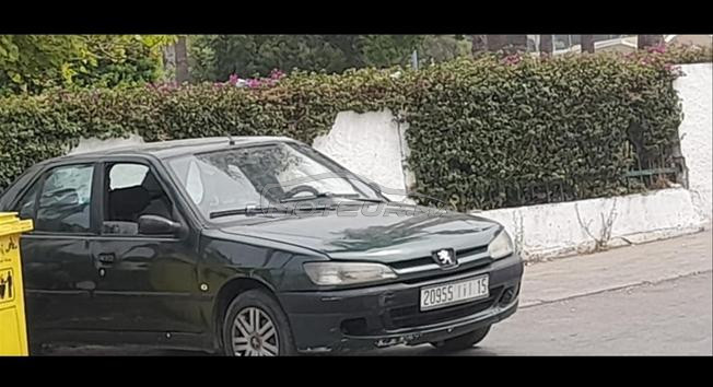 peugeot essence 
