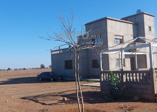 Ferme à vendre hectare et 1000 mètres