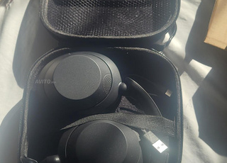 Casque Sony encore neuf