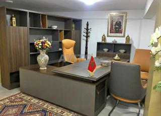 💎 مكتب راقي لمسة فخامة